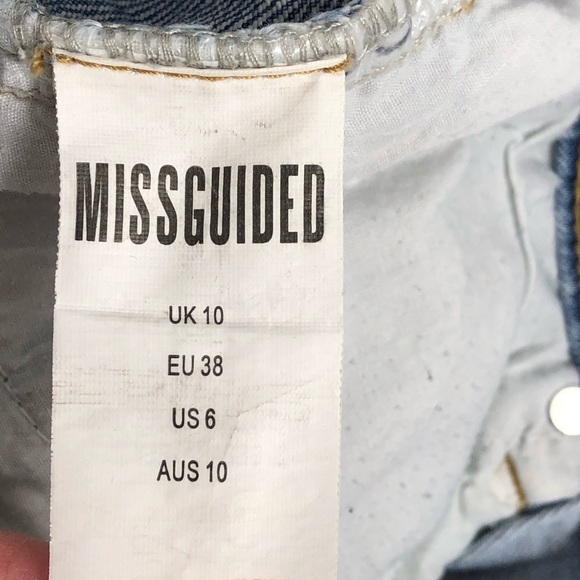 Missguided Distressed Boyfriend Jeans US 6 - Picture 4 of 7